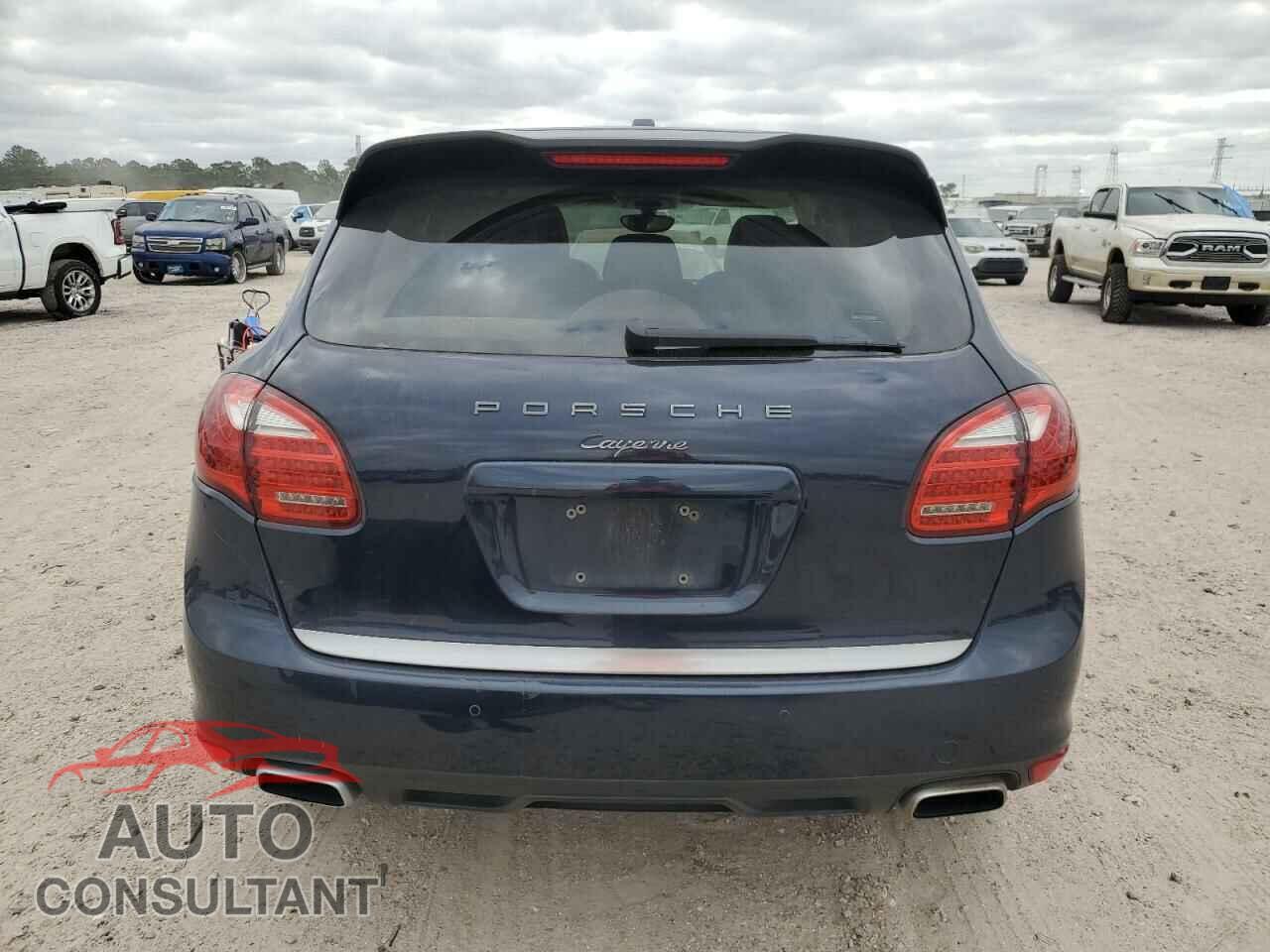 PORSCHE CAYENNE 2011 - WP1AA2A20BLA01257