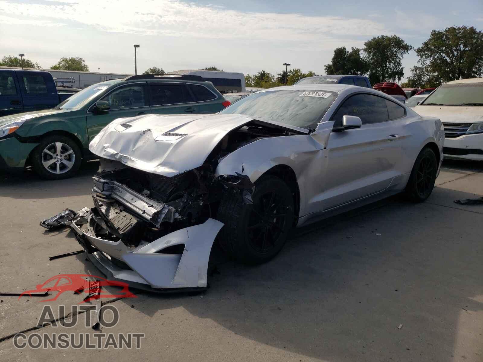 FORD MUSTANG 2019 - 1FA6P8TH8K5176831