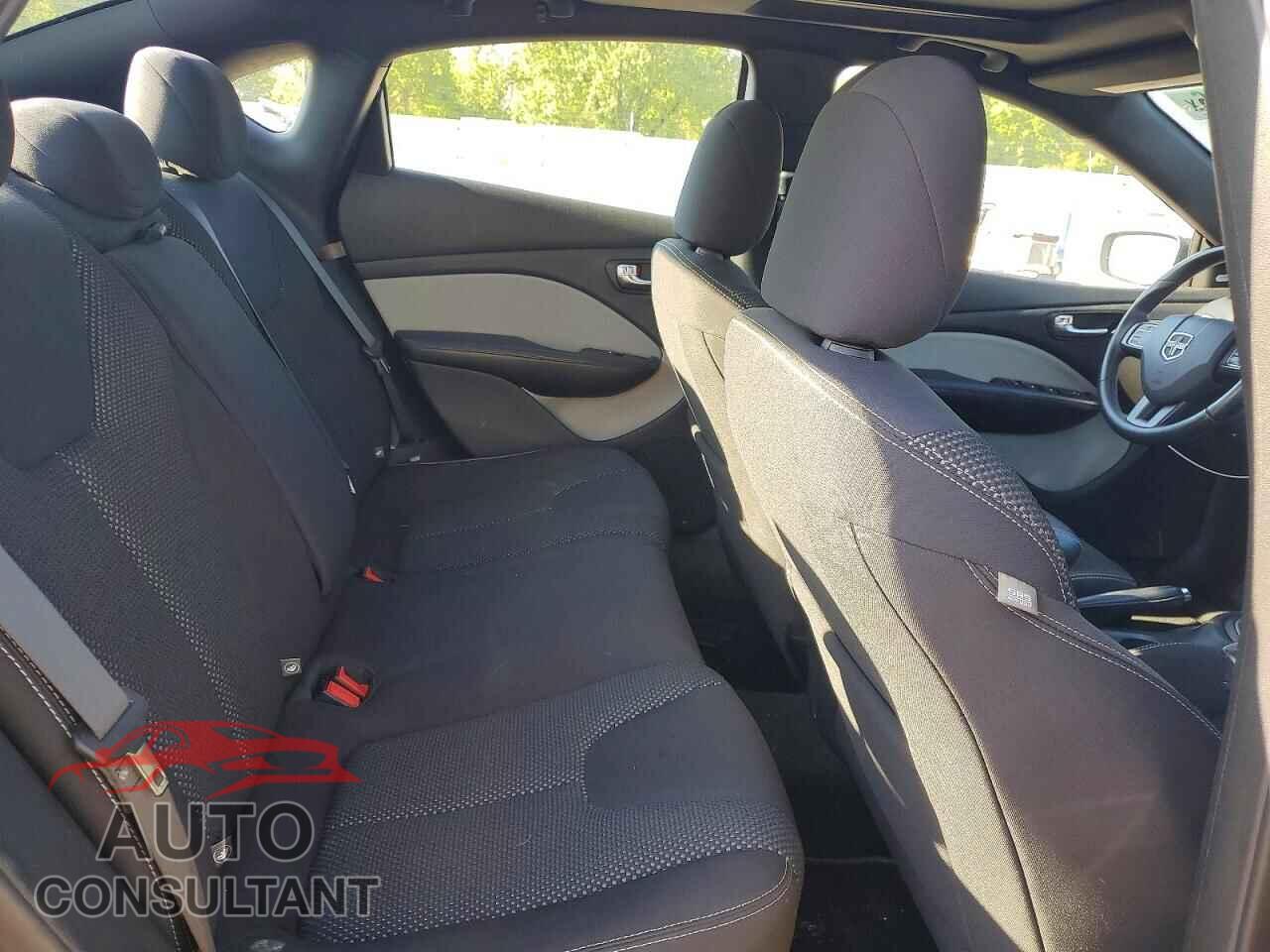 DODGE DART 2015 - 1C3CDFBB5FD352984