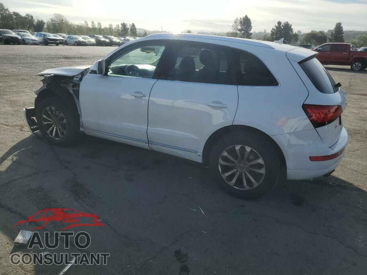 AUDI Q5 2014 - WA1LFAFP2EA107648