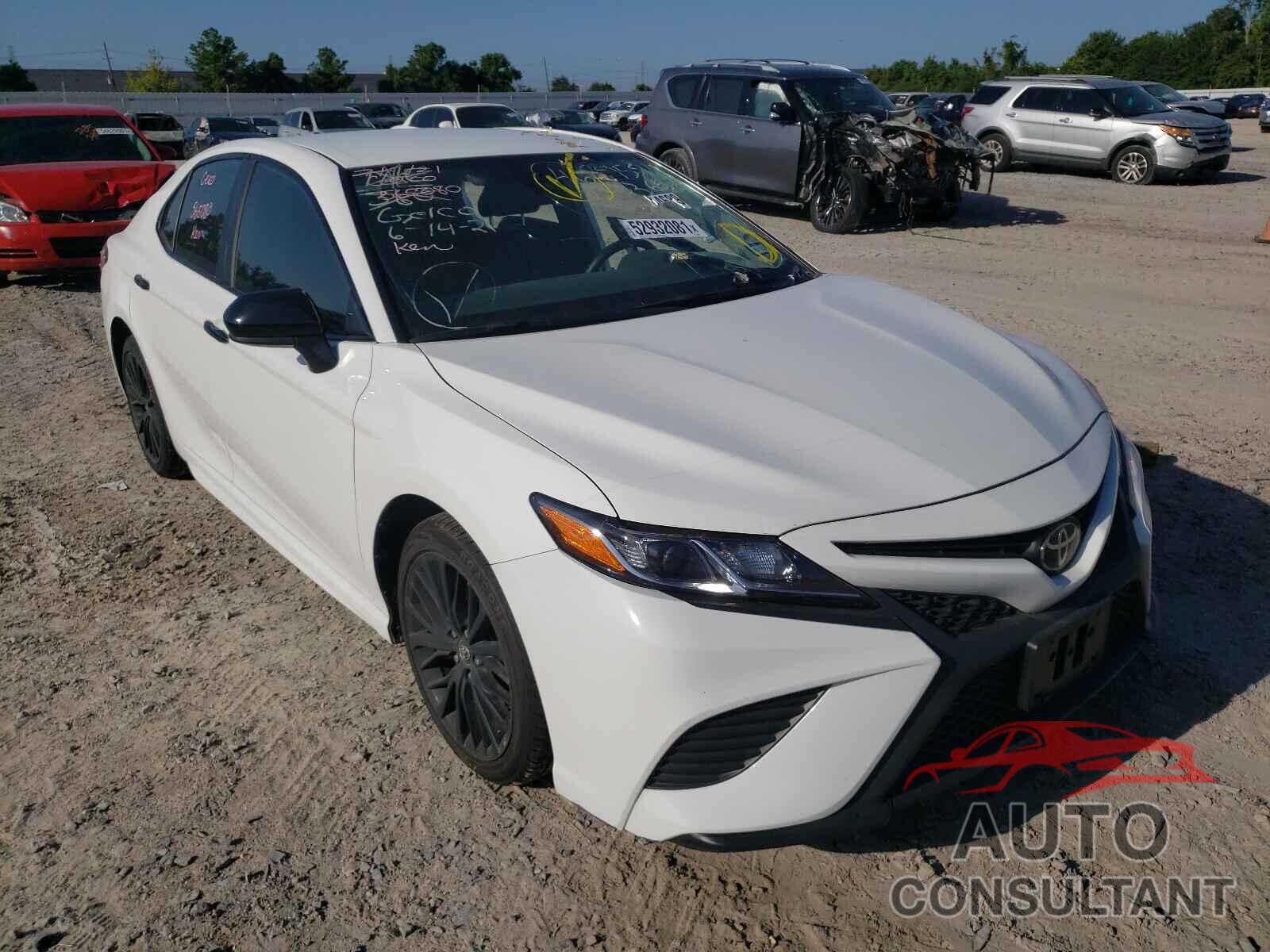 TOYOTA CAMRY 2020 - 4T1G11AK0LU313365