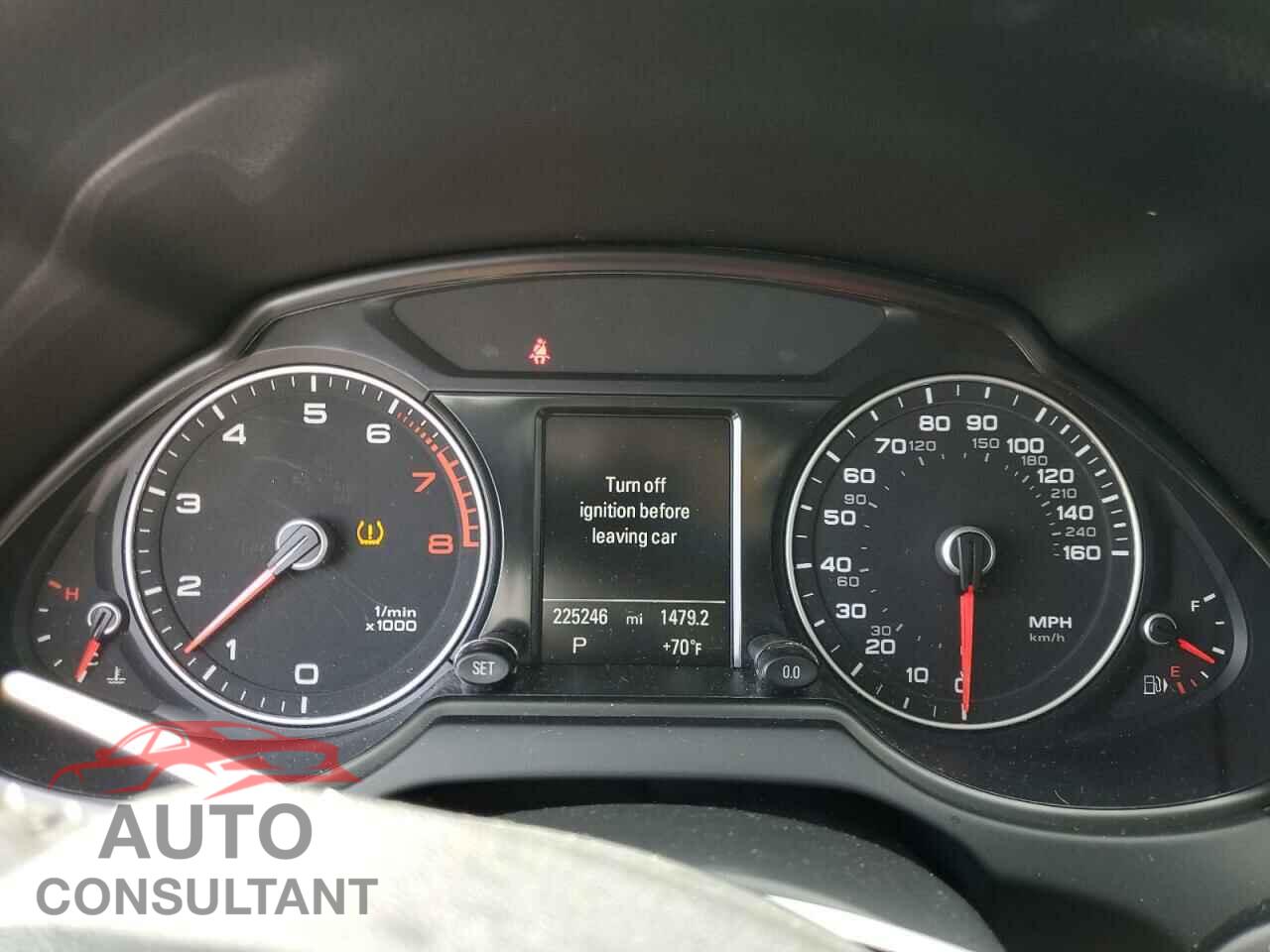 AUDI Q5 2014 - WA1LFAFP2EA098627