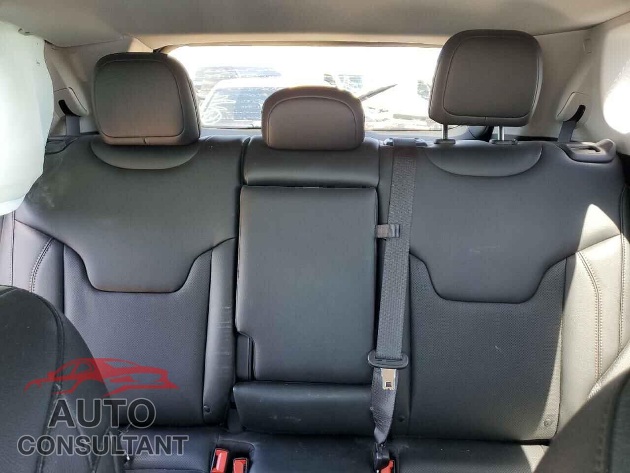 JEEP COMPASS 2022 - 3C4NJDCB8NT174352