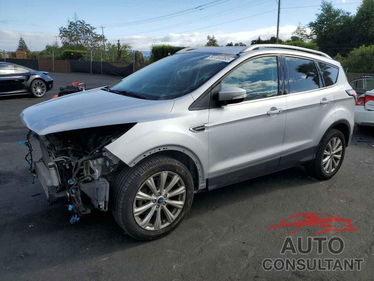 FORD ESCAPE 2017 - 1FMCU9J91HUE58892