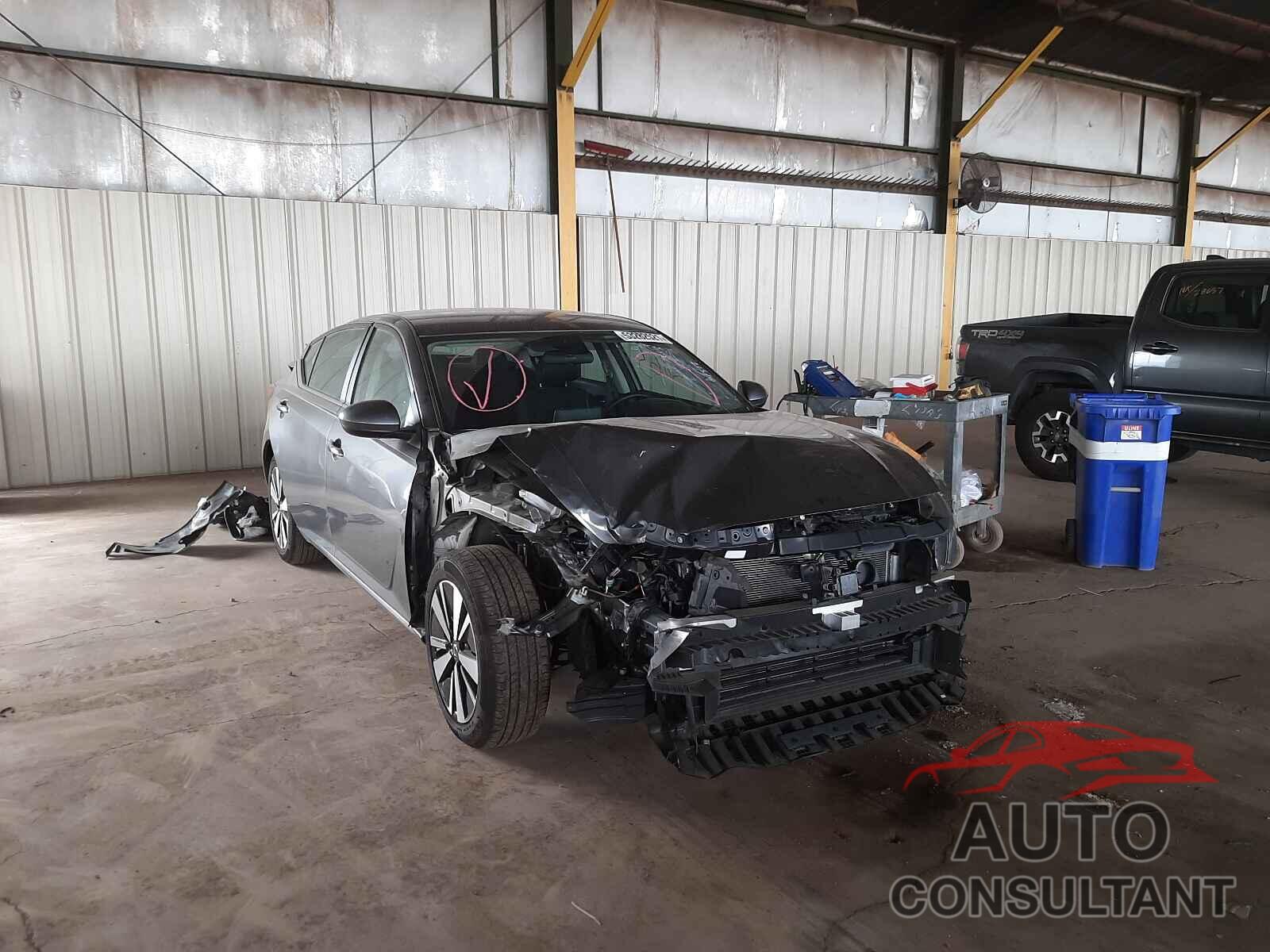 NISSAN ALTIMA SV 2021 - 1N4BL4DV8MN332960