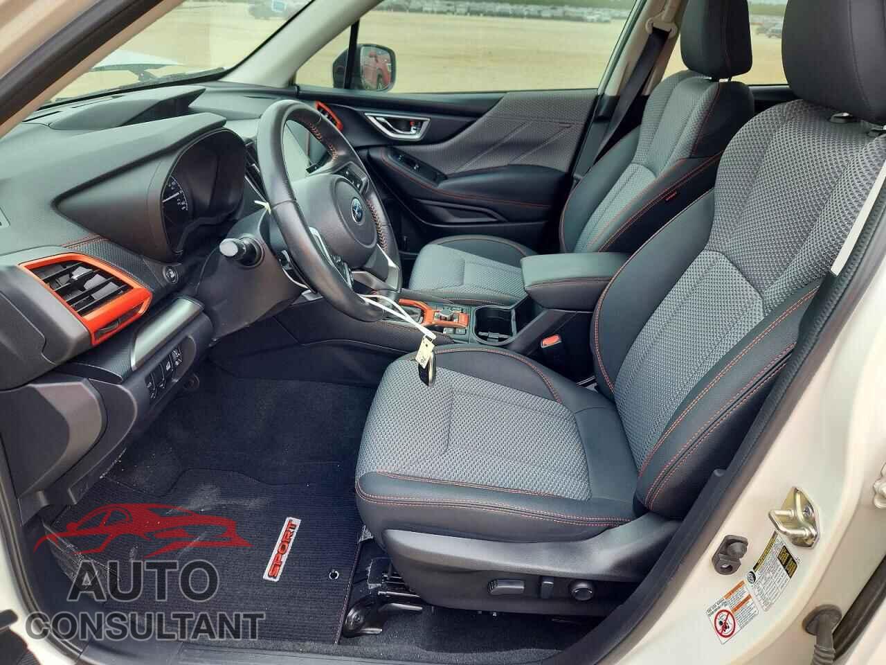 SUBARU FORESTER 2019 - JF2SKAPC0KH524991