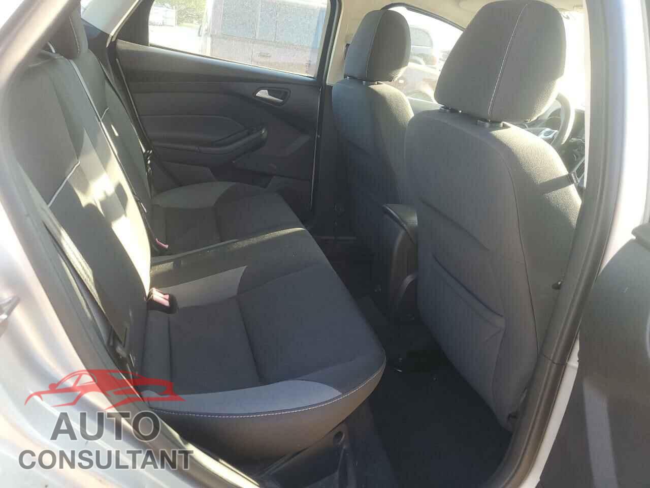 FORD FOCUS 2013 - 1FADP3F24DL326577