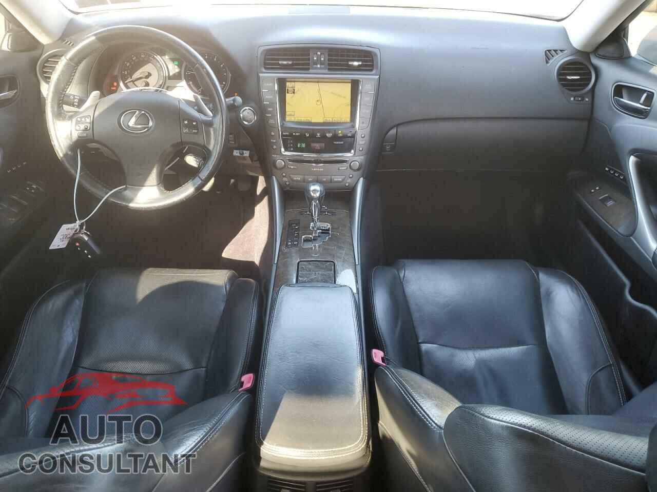 LEXUS IS 2010 - JTHCF5C22A5036037