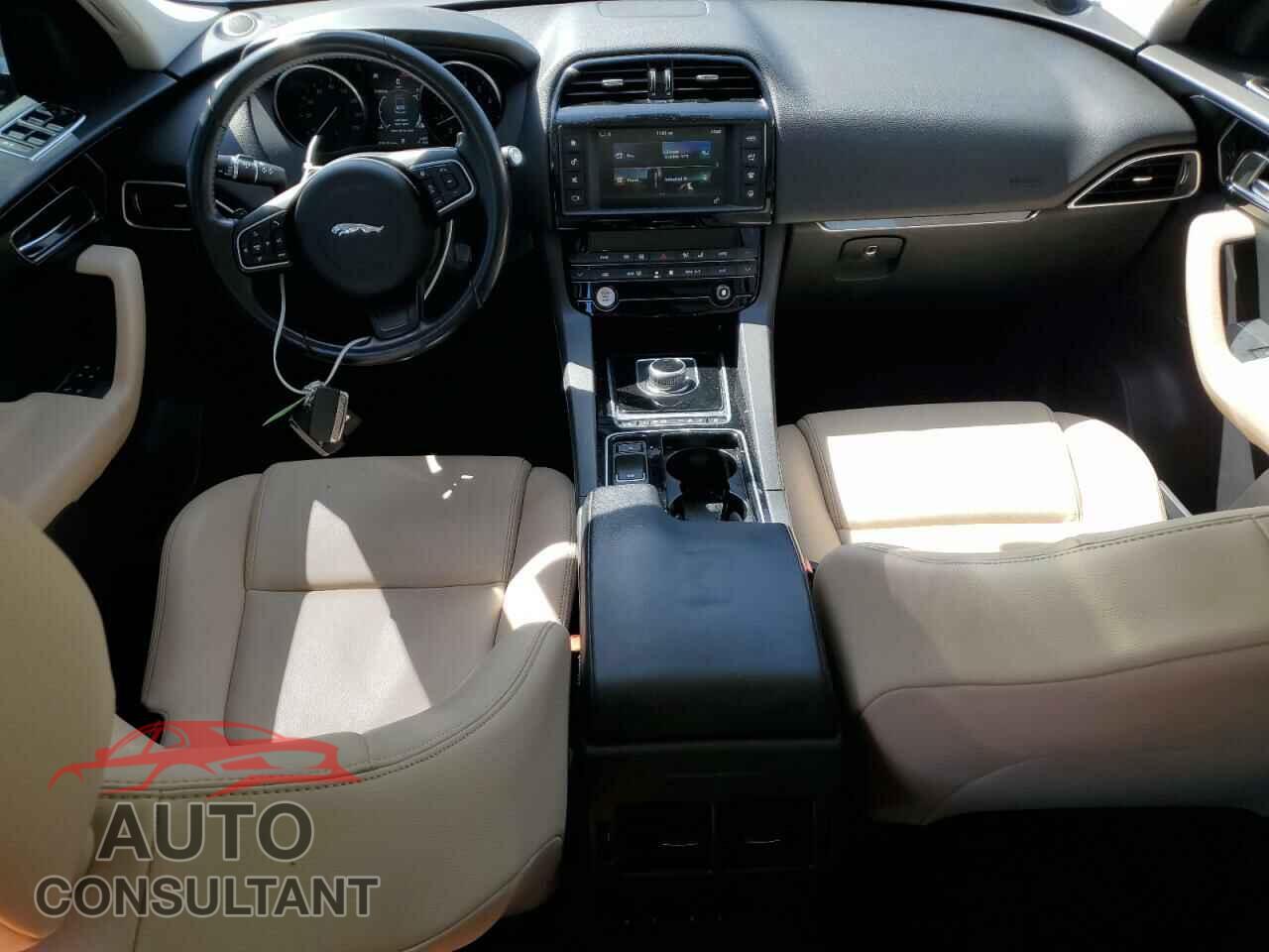JAGUAR F-PACE 2018 - SADCJ2FX9JA282892