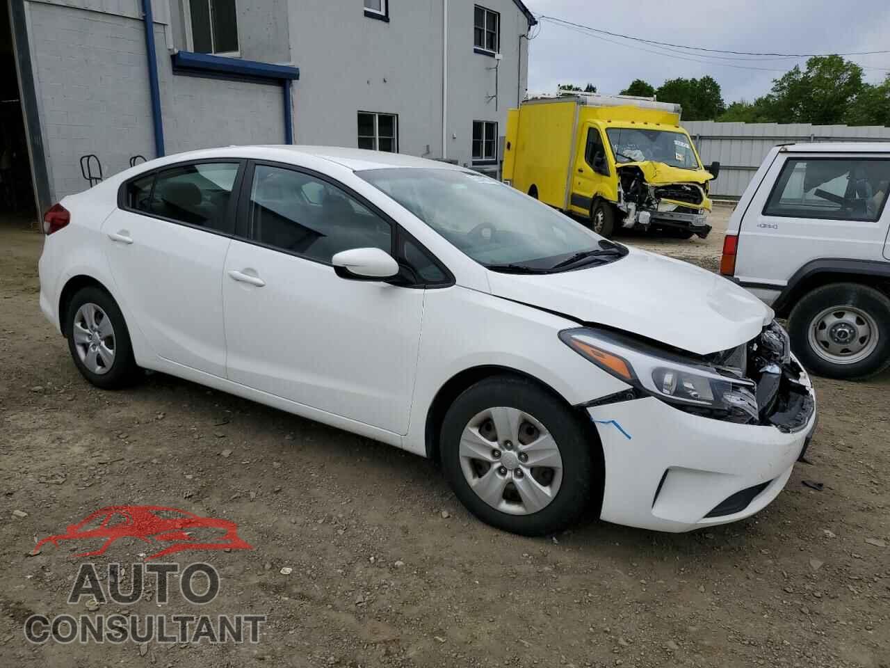 KIA FORTE 2017 - 3KPFK4A72HE064616