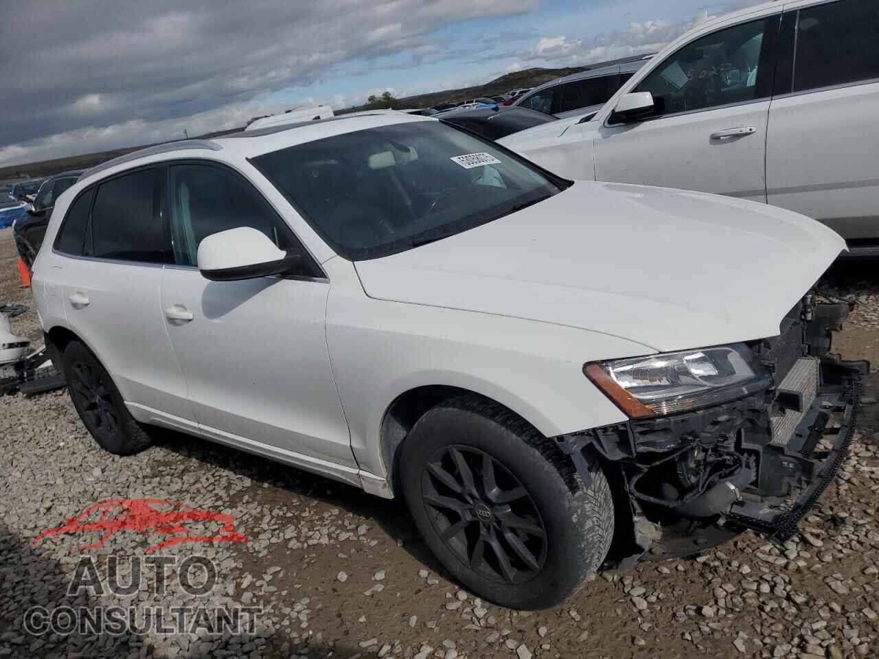 AUDI Q5 2011 - WA1CFAFP3BA051909
