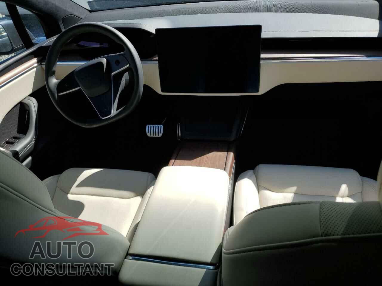 TESLA MODEL X 2023 - 7SAXCAE53PF422729