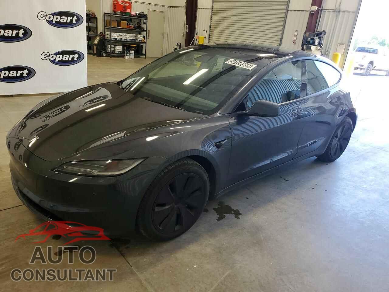 TESLA MODEL 3 2024 - 5YJ3E1EB0RF745294