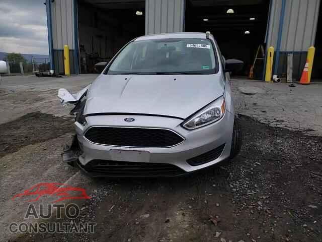 FORD FOCUS 2017 - 1FADP3E28HL275432