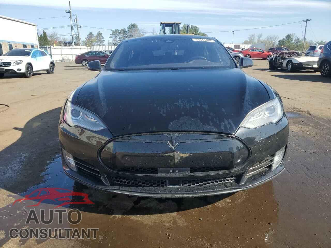 TESLA MODEL S 2014 - 5YJSA1H28EFP62891