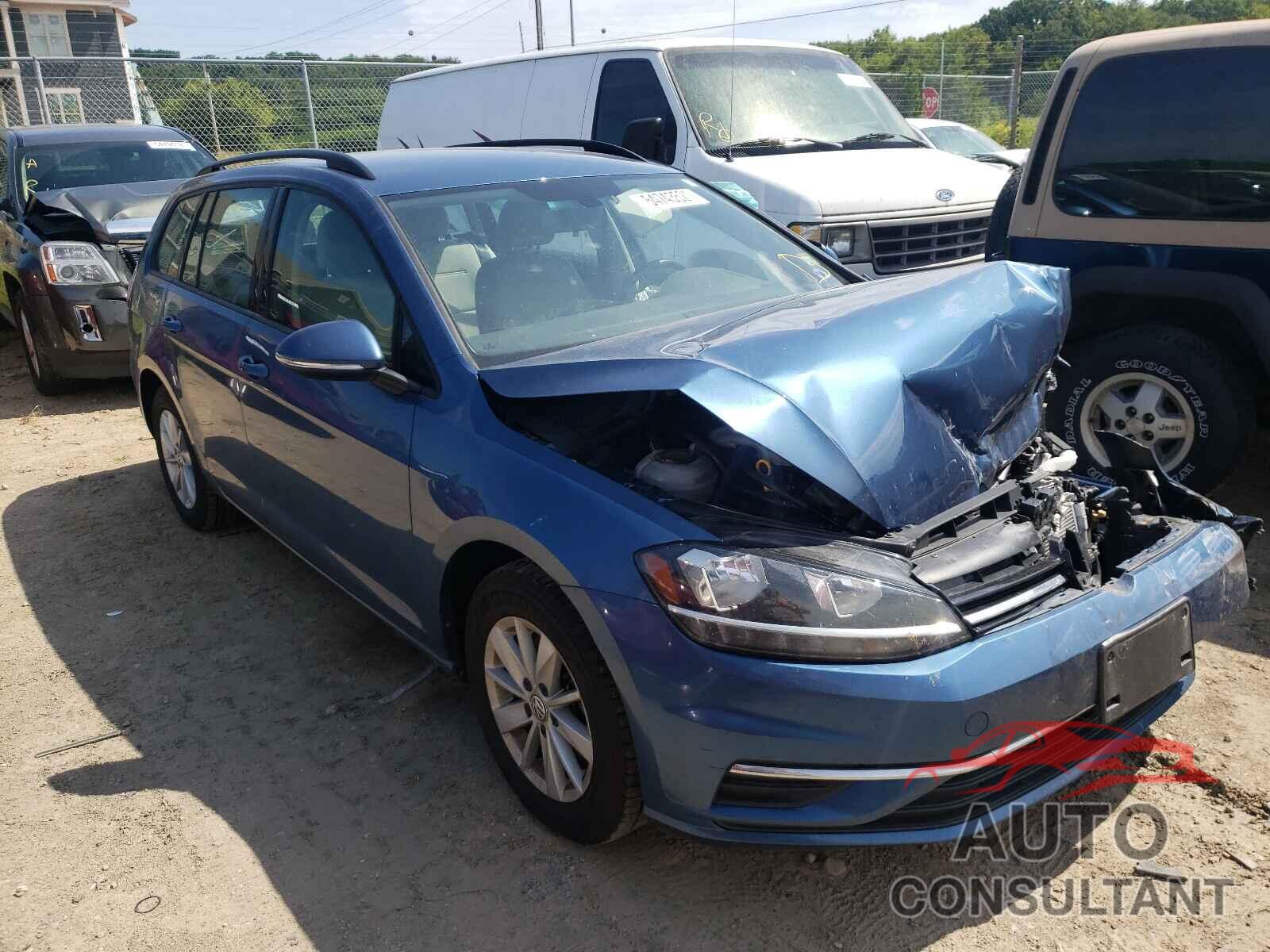 VOLKSWAGEN GOLF 2018 - 3VWD17AU0JM763186