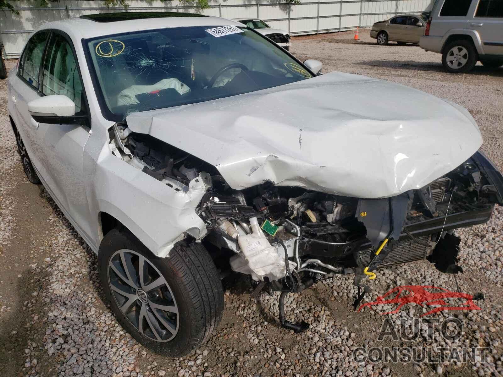 VOLKSWAGEN JETTA 2017 - 3VWDB7AJ3HM255453