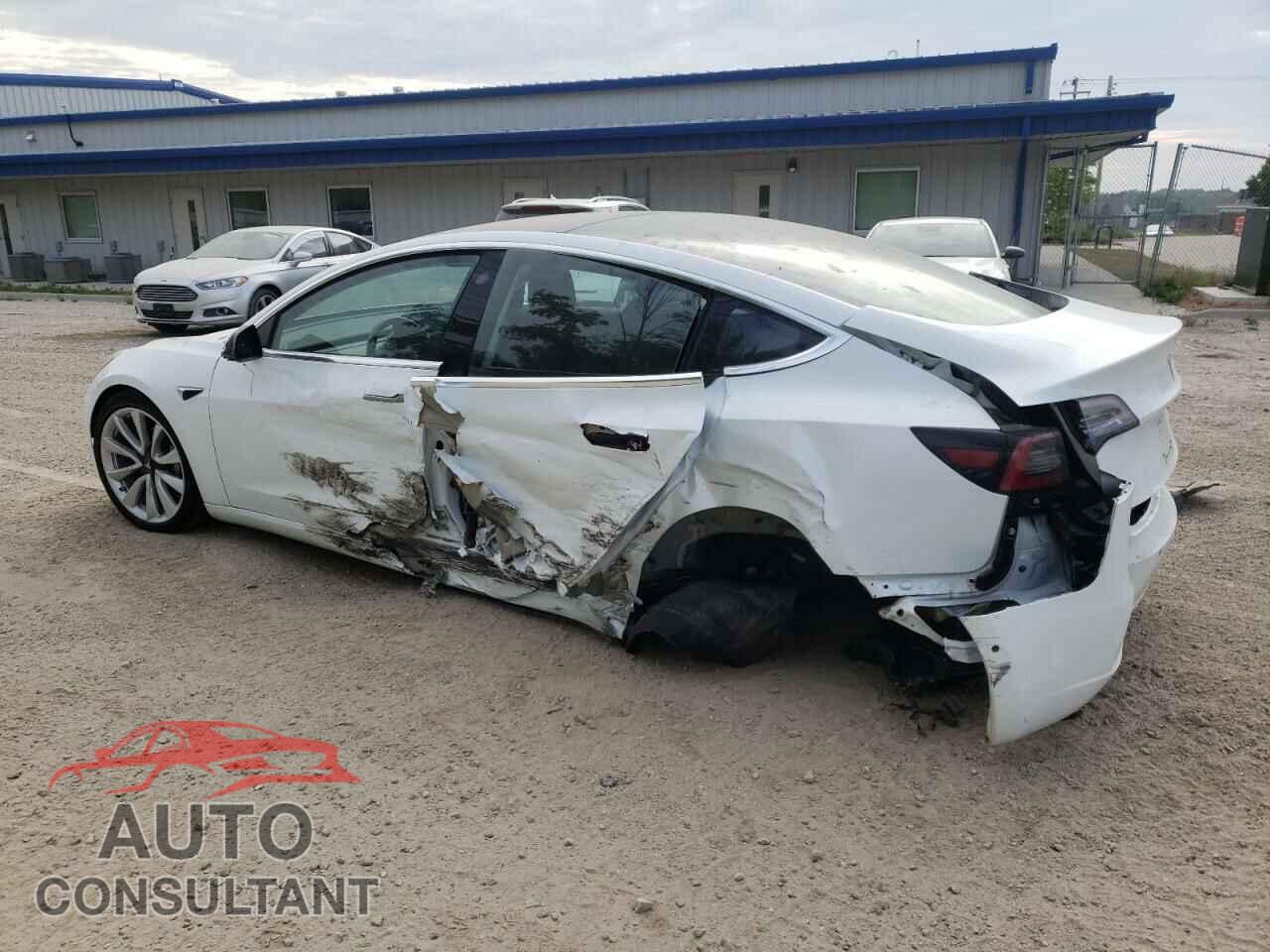 TESLA MODEL 3 2018 - 5YJ3E1EB2JF089085