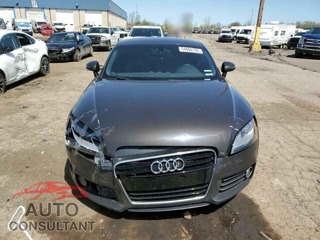 AUDI TT 2011 - TRUBFAFK1B1016085