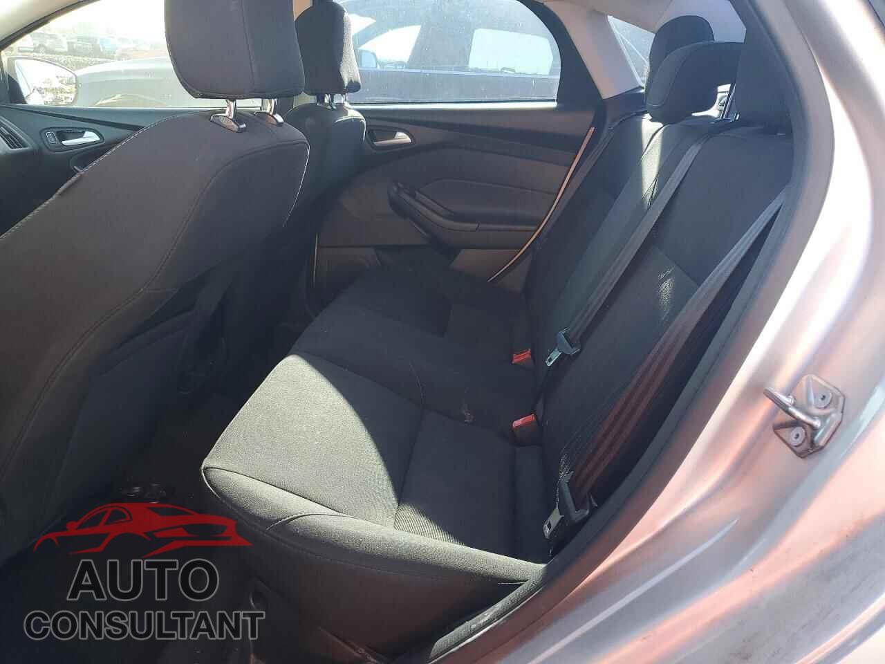 FORD FOCUS 2017 - 1FADP3H21HL248505