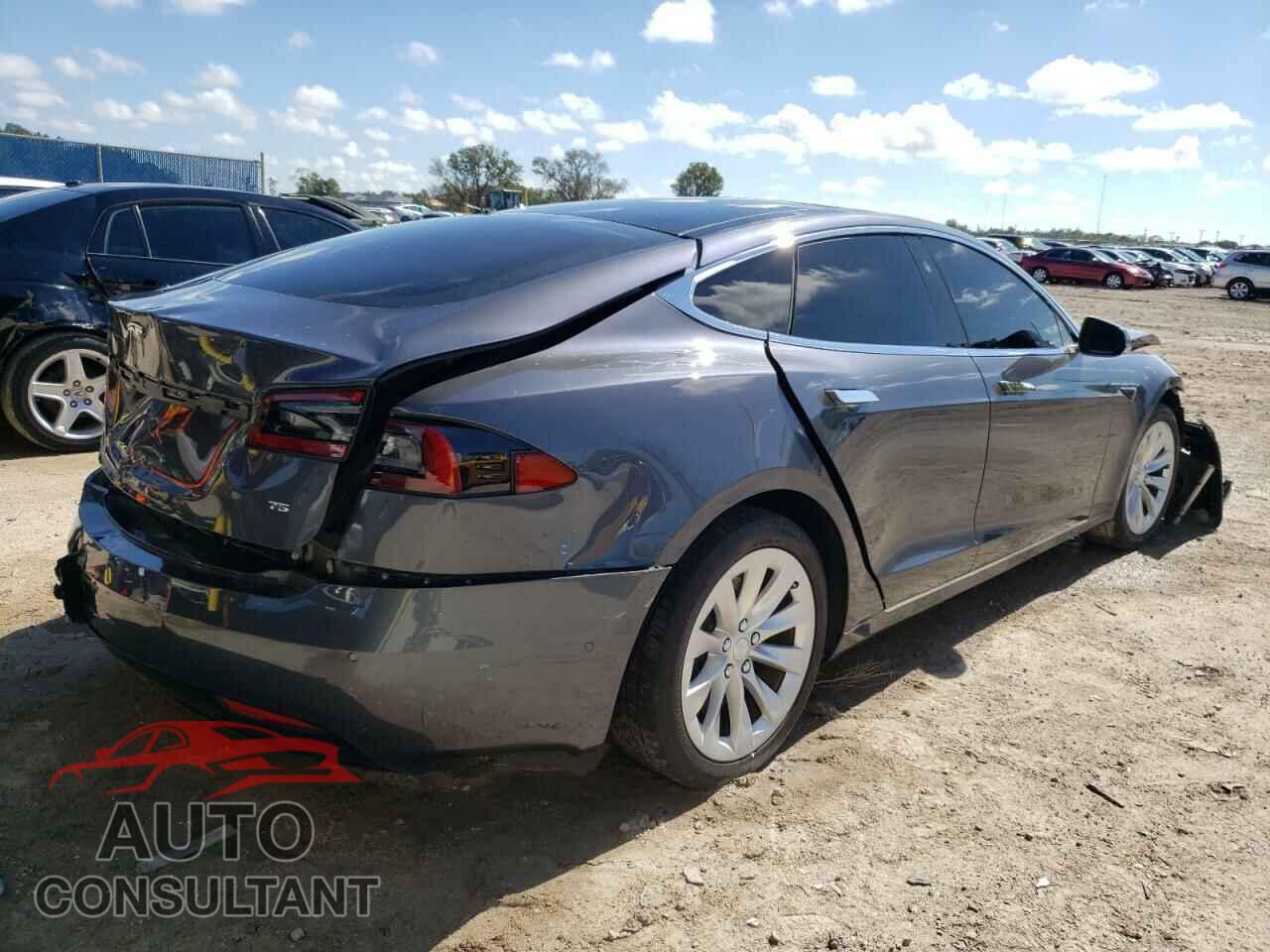 TESLA MODEL S 2017 - 5YJSA1E17HF197341