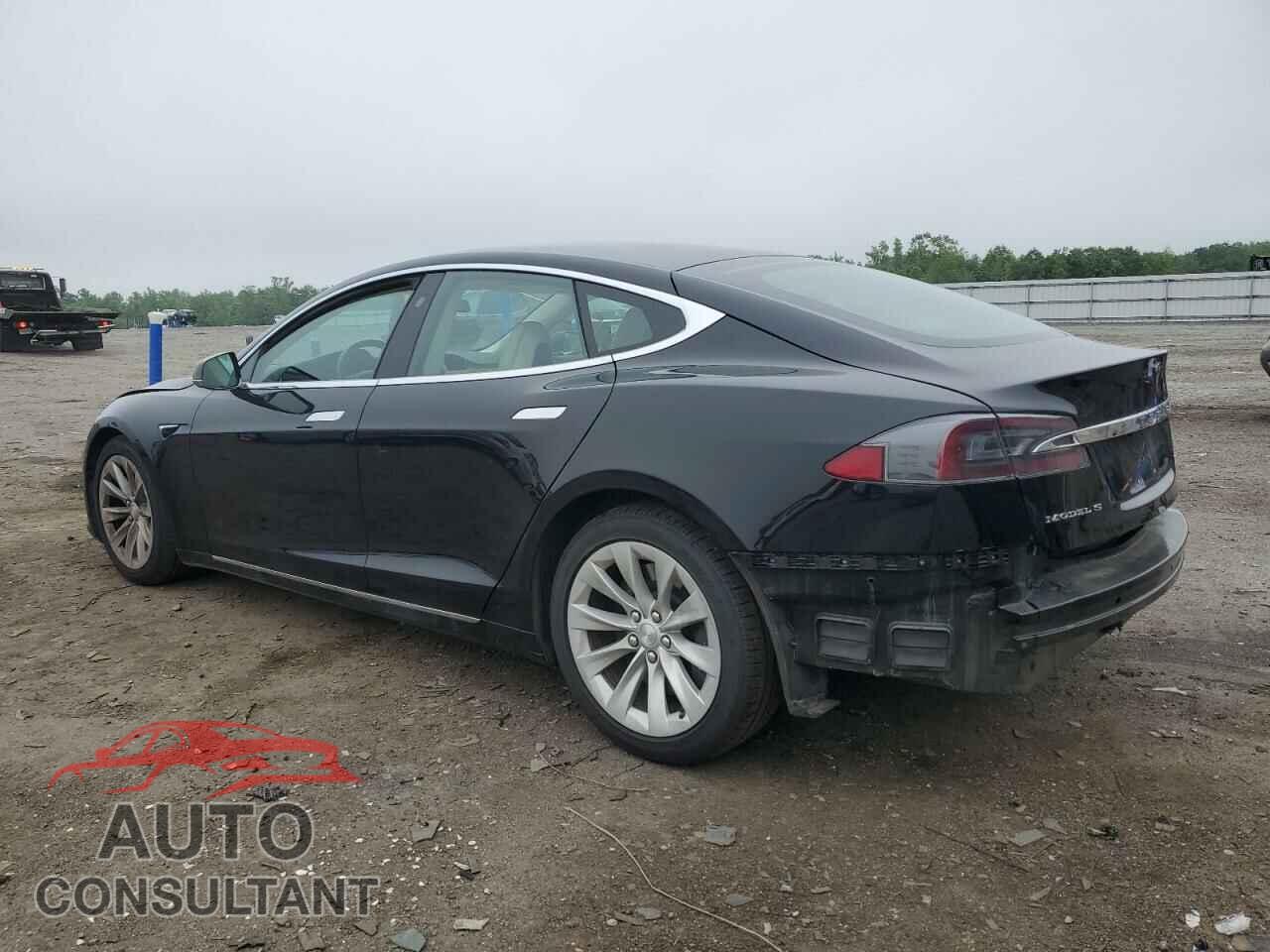 TESLA MODEL S 2019 - 5YJSA1E22KF301461