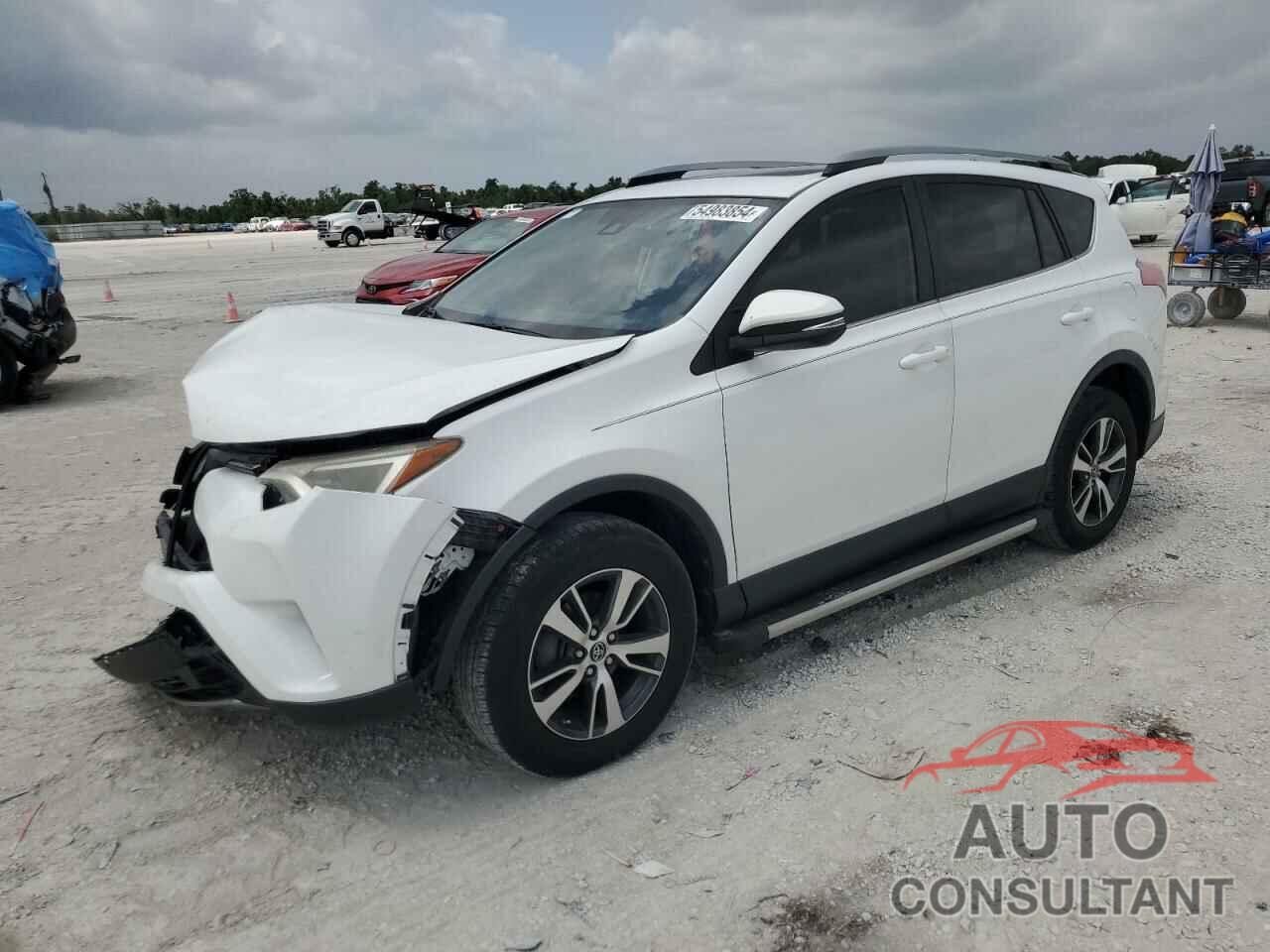 TOYOTA RAV4 2017 - JTMWFREV7HD104362