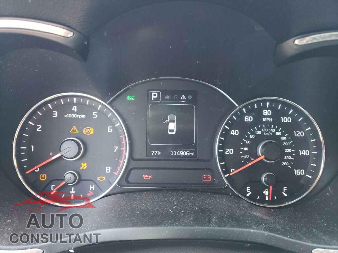 KIA FORTE 2018 - 3KPFL4A71JE222950