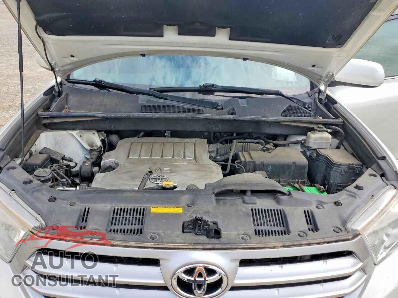 TOYOTA HIGHLANDER 2012 - 5TDBK3EH4CS112014