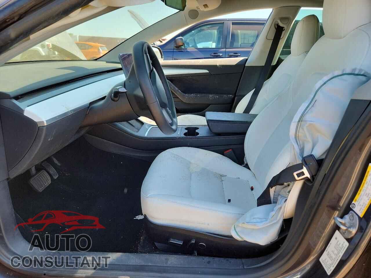 TESLA MODEL 3 2022 - 5YJ3E1EB7NF167043