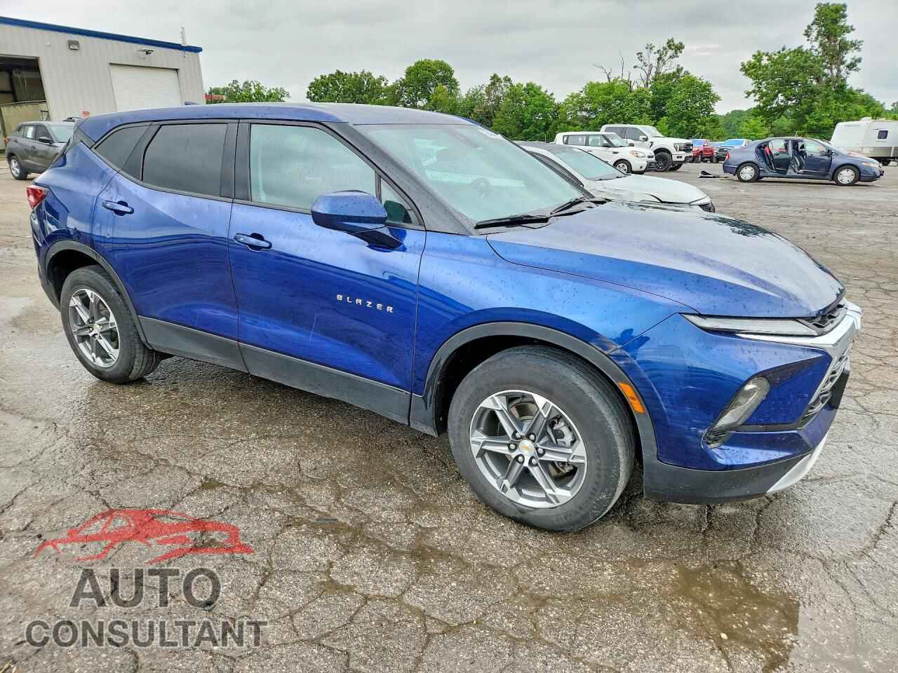 CHEVROLET BLAZER 2023 - 3GNKBCR42PS146579