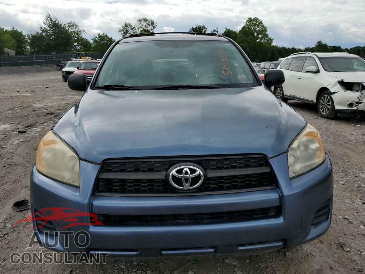 TOYOTA RAV4 2010 - JTMBF4DV5A5035321
