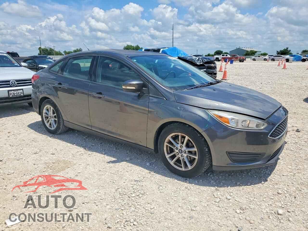 FORD FOCUS 2016 - 1FADP3F2XGL359331