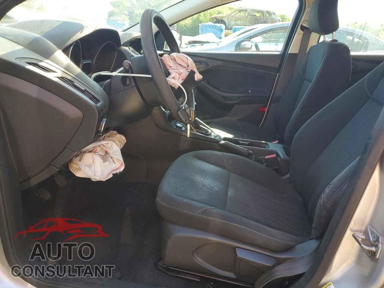 FORD FOCUS 2017 - 1FADP3E2XHL200893