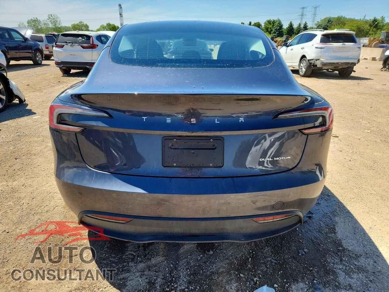 TESLA MODEL 3 2024 - 5YJ3E1EB9RF794722