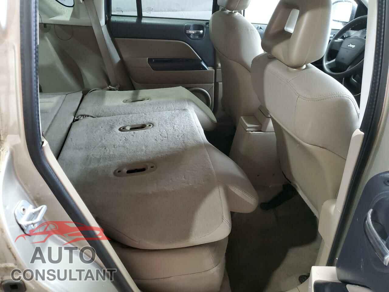 JEEP COMPASS 2009 - 1J4FF47B69D207905