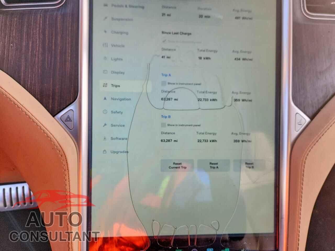 TESLA MODEL S 2013 - 5YJSA1DP2DFP27697
