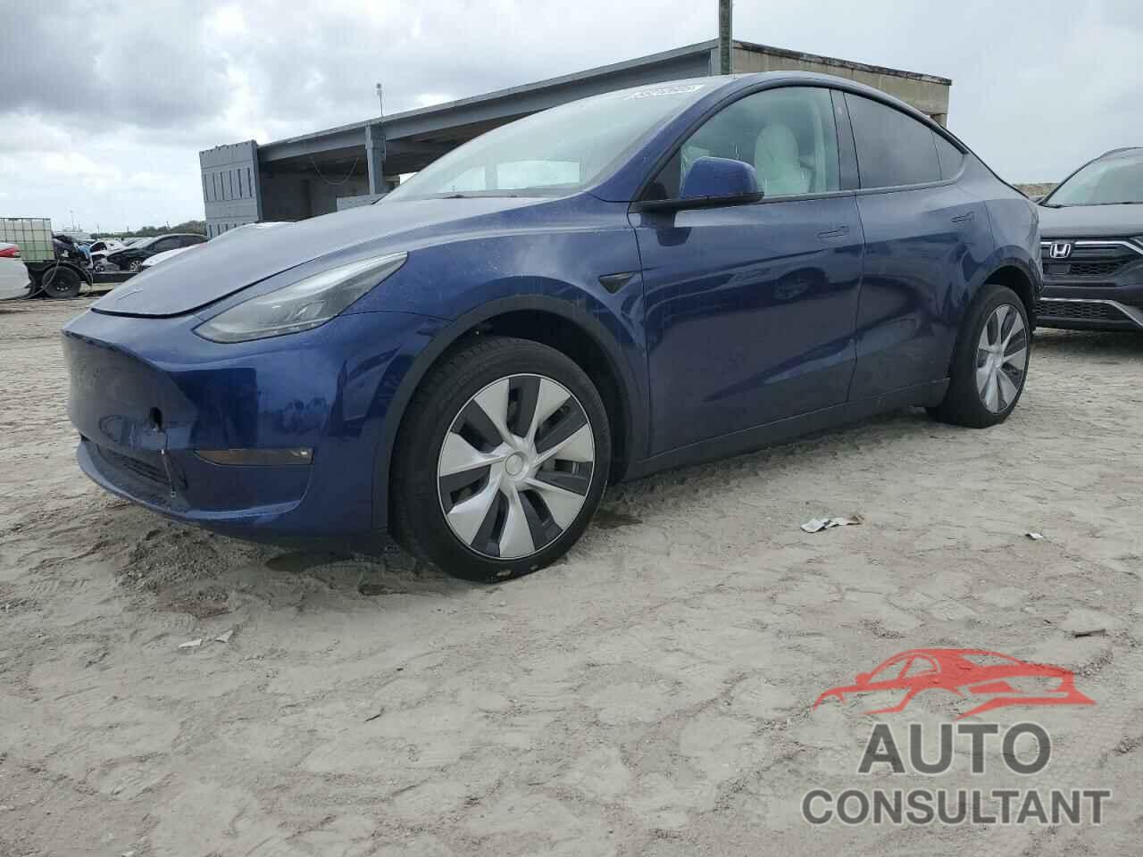 TESLA MODEL Y 2023 - 7SAYGDEE5PF787794