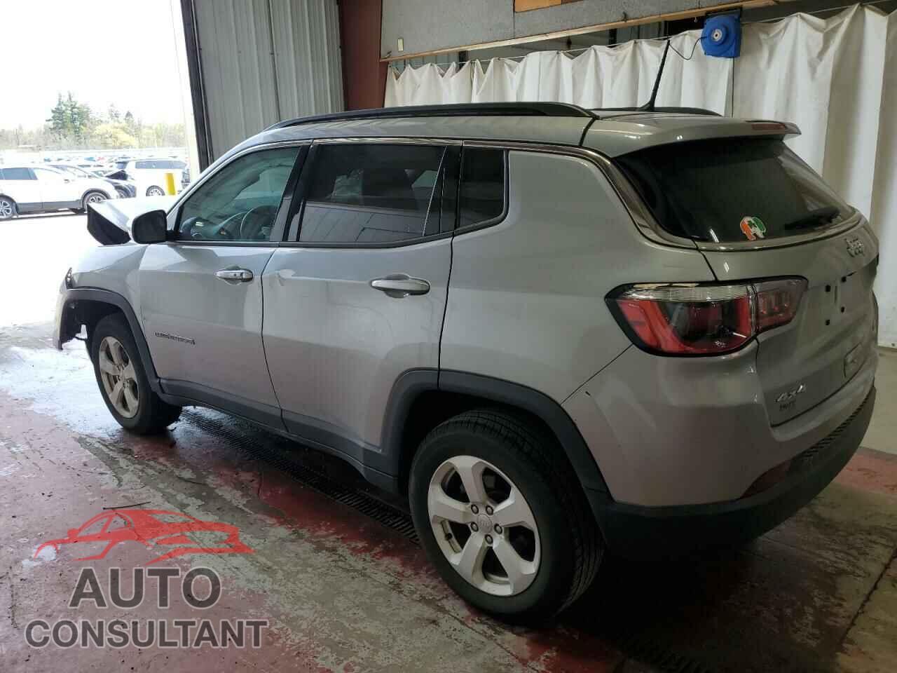 JEEP COMPASS 2018 - 3C4NJDBB3JT360814