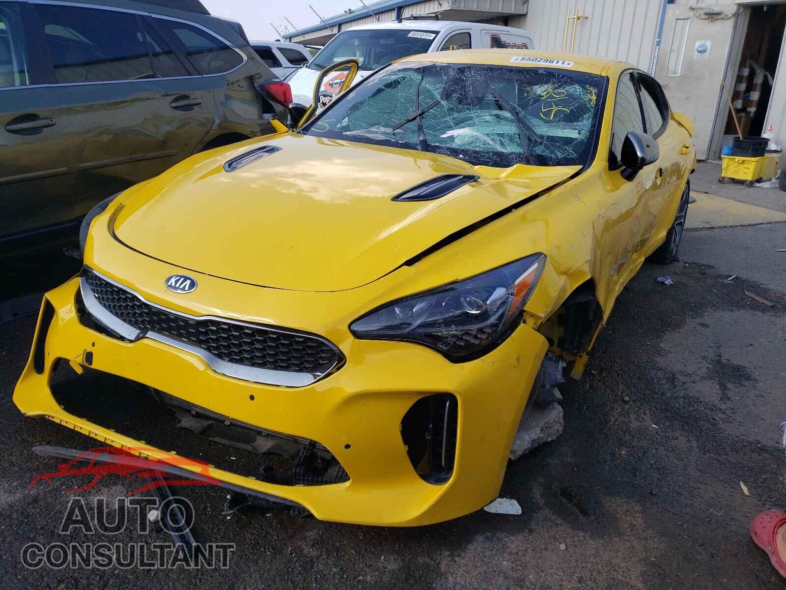 KIA STINGER 2018 - KNAE35LC9J6020355