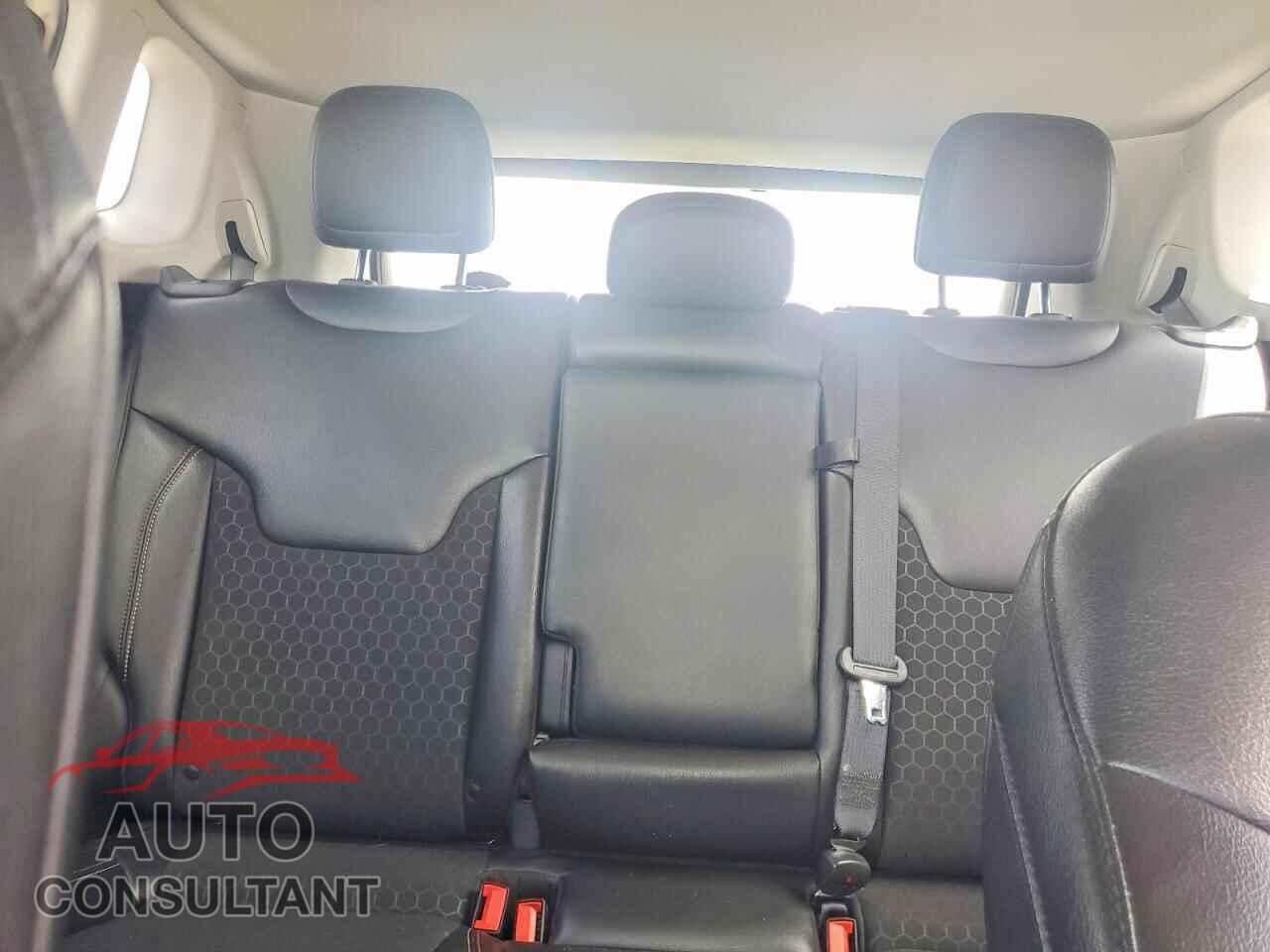 JEEP COMPASS 2021 - 3C4NJDBB8MT544005