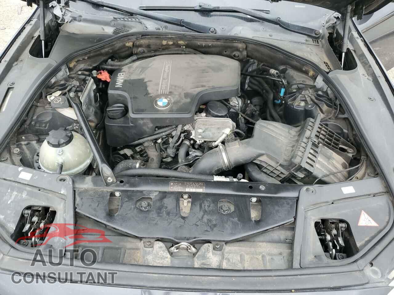 BMW 5 SERIES 2012 - WBAXG5C59CDW92476