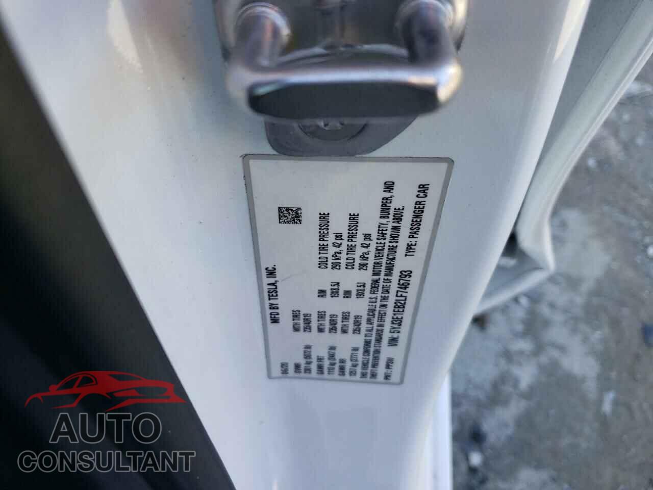 TESLA MODEL 3 2020 - 5YJ3E1EB2LF746793