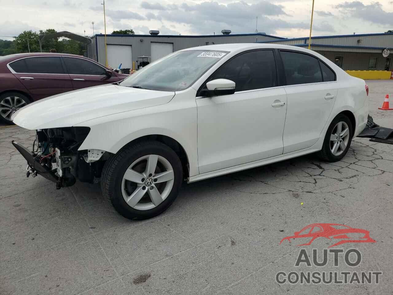 VOLKSWAGEN JETTA 2013 - 3VWLL7AJ1DM439101