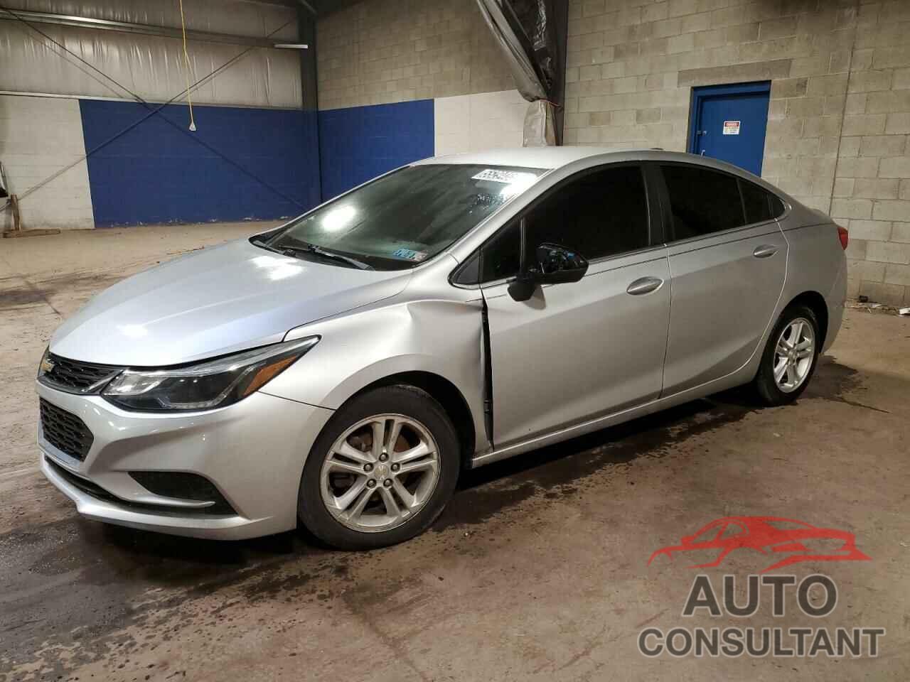 CHEVROLET CRUZE 2018 - 1G1BE5SM7J7166850