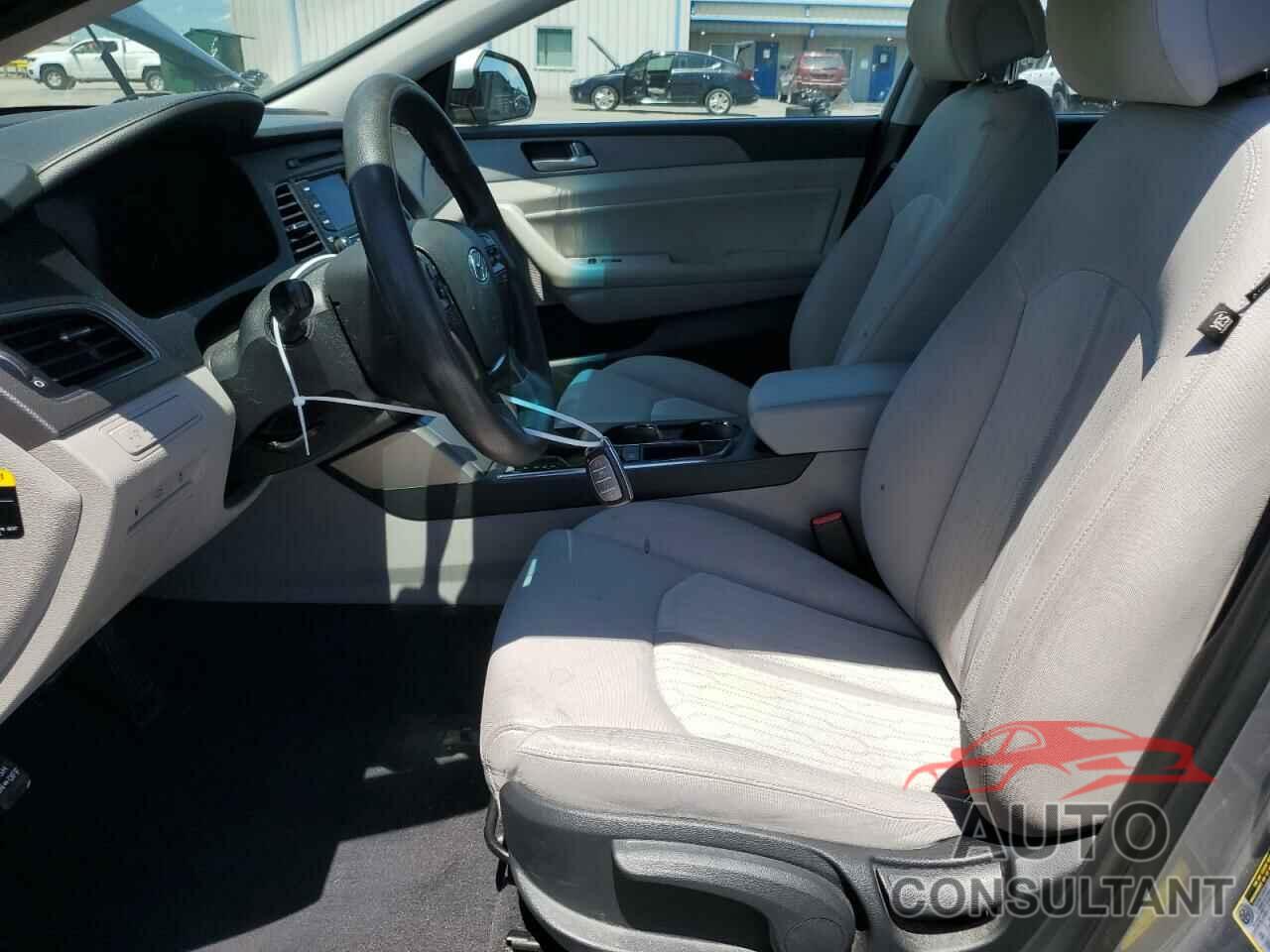 HYUNDAI SONATA 2016 - KMHE24L11GA032399