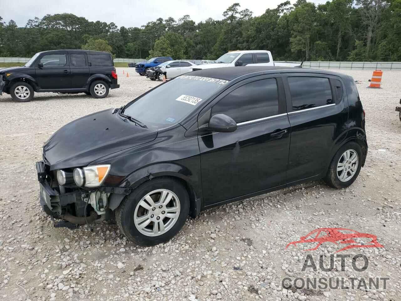 CHEVROLET SONIC 2013 - 1G1JC6SB6D4119708