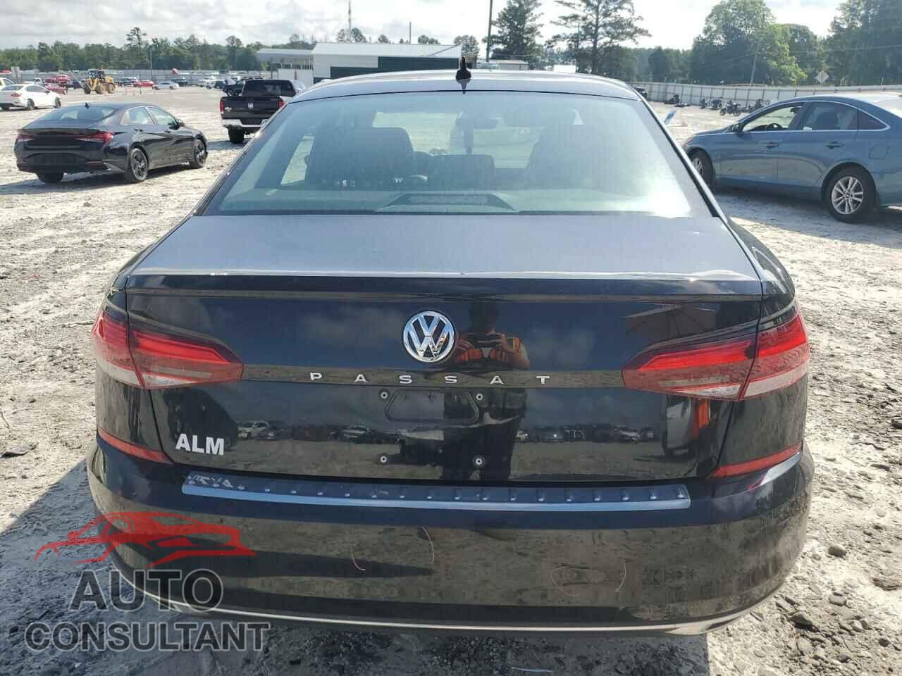 VOLKSWAGEN PASSAT 2021 - 1VWSA7A36MC001663