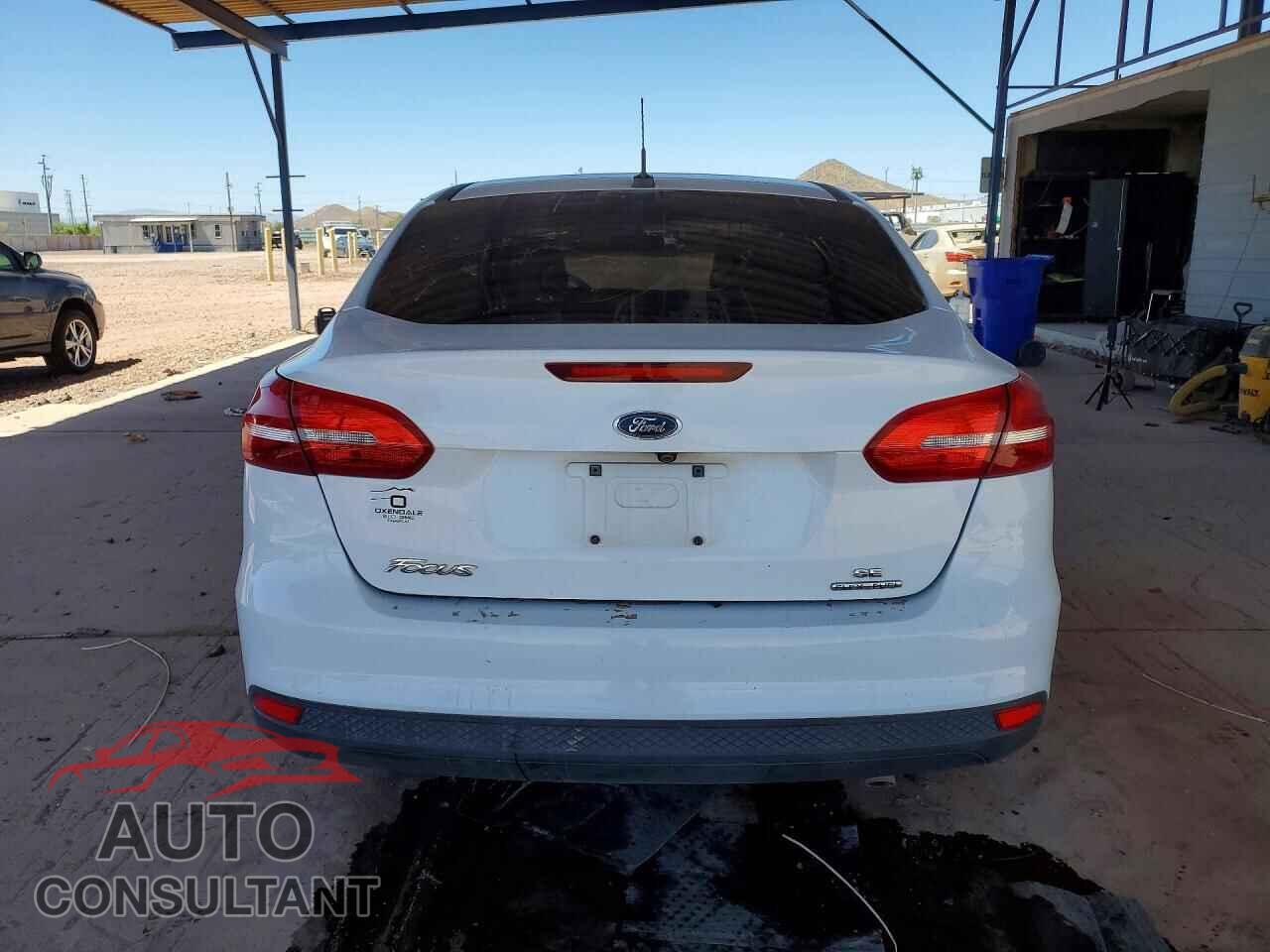 FORD FOCUS 2016 - 1FADP3F26GL326794