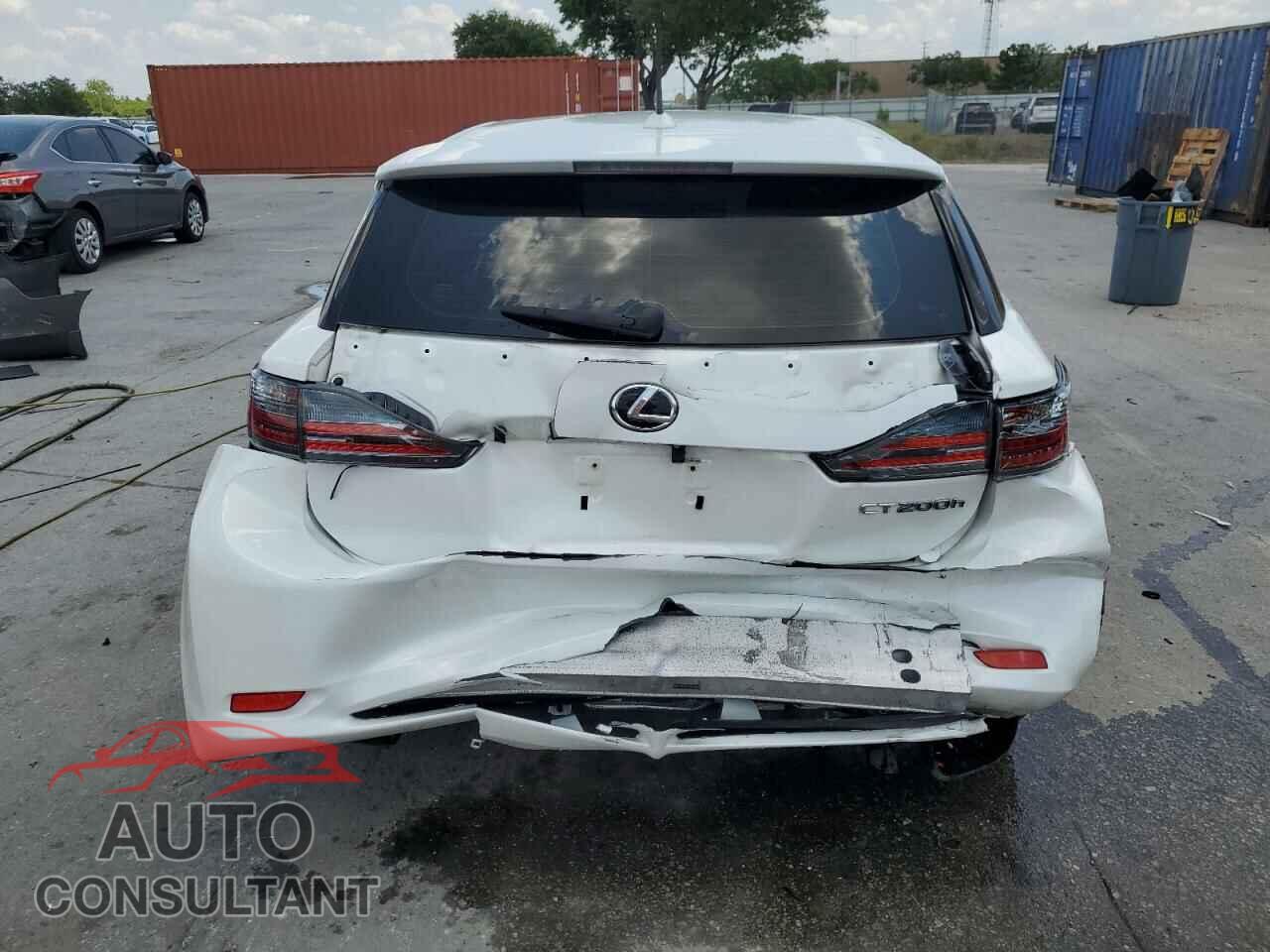 LEXUS CT 200 2013 - JTHKD5BH3D2136158